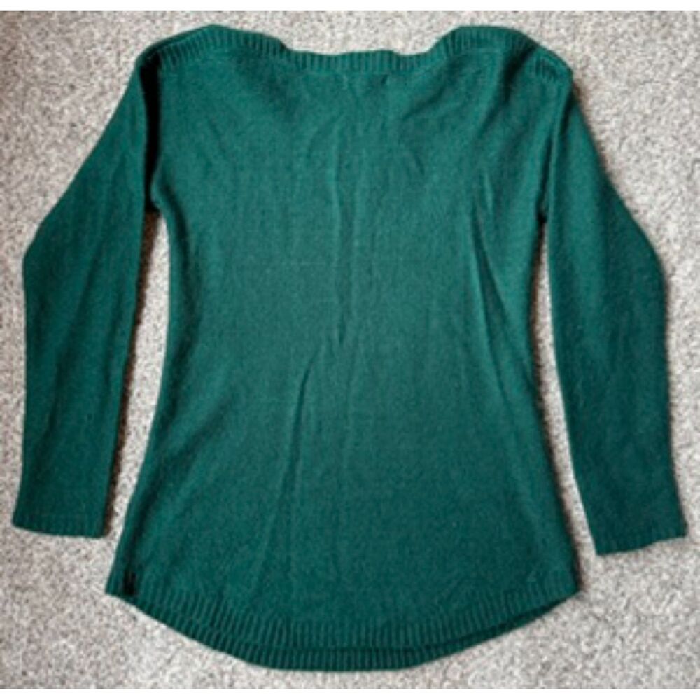 Green Cable Knit Curved Hem Sweater